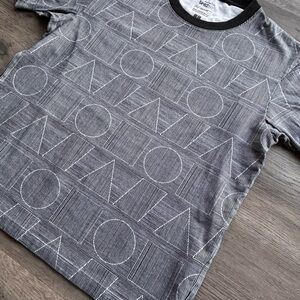Special Edition Sol Lewitt MOMA x Uniqlo Geometric Tee